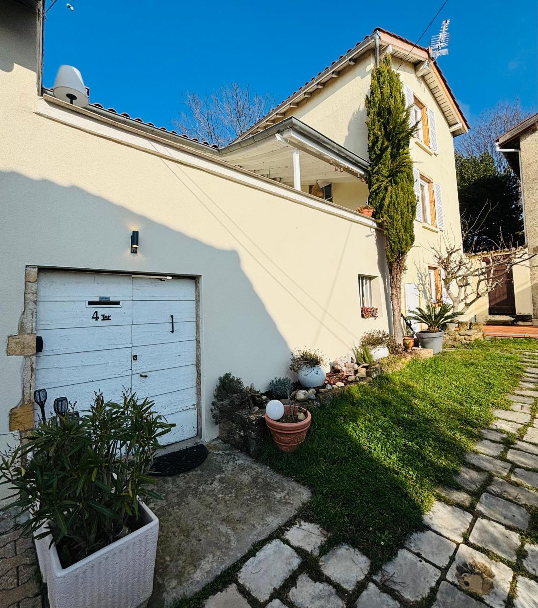 Chambre D'Hotes Du Vieux Collonges B&B 외부 사진